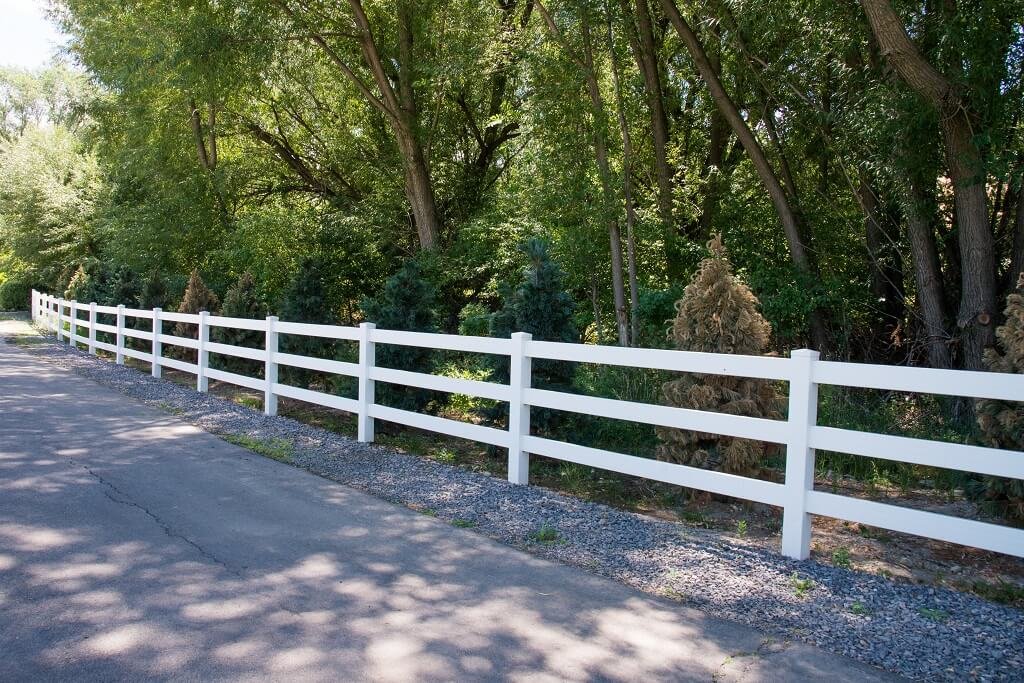 3-Rail Ranch Fence
