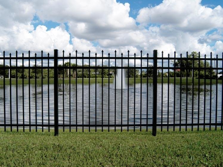 #200 Californian Aluminum Fence